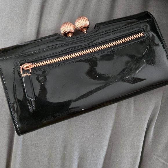 Black patent leather wallet - Picture 4 of 4